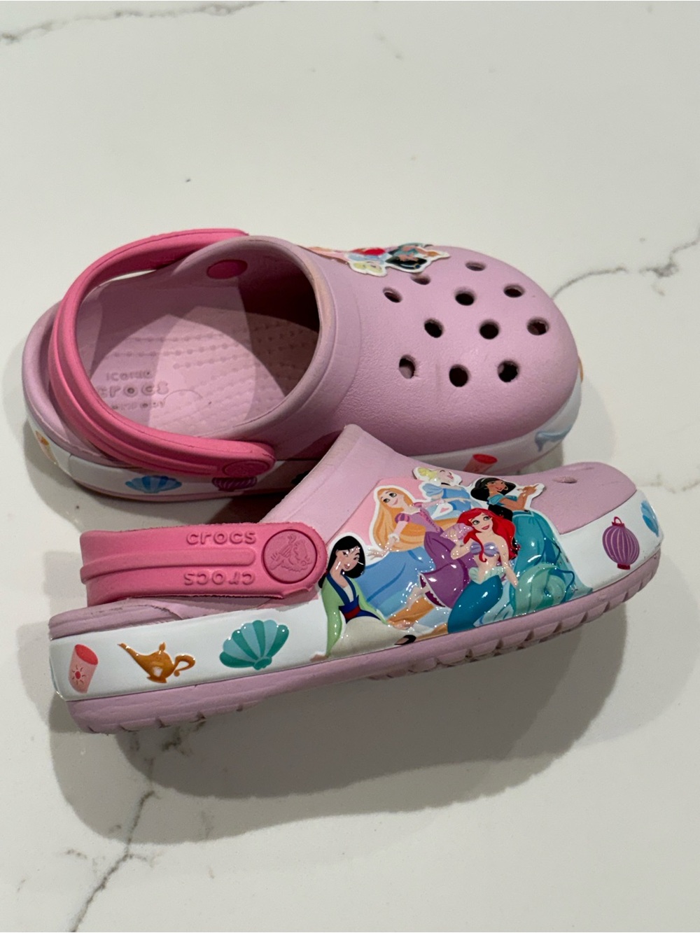 Crocs Kids' Disney Princess Light Up Clogs in Ballerina Pink - C7 - see desc